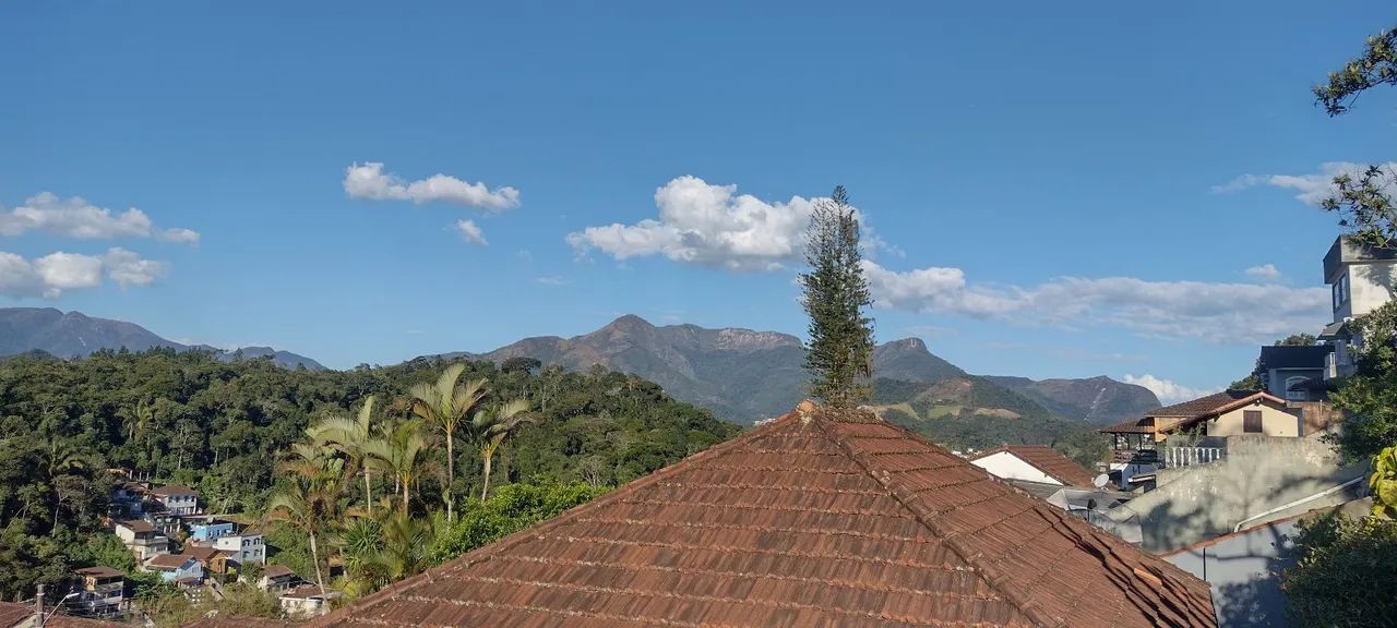 Oportunidade única!!! Casa triplex espaçosa e pertinho do Centro. - Foto 2