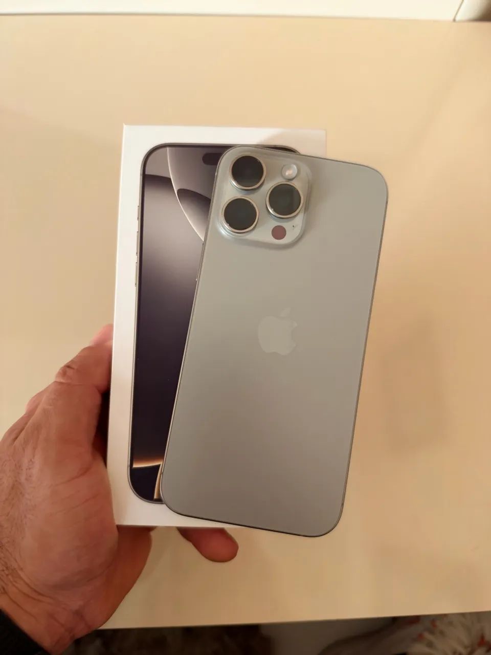 Iphone 16 pro max 256gb - Foto 4