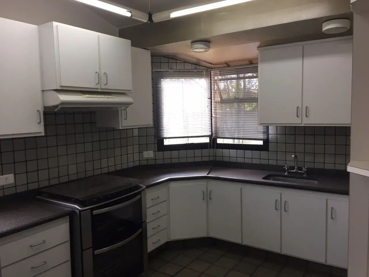 Imóvel para venda tem 432 metros quadrados com 3 quartos - Foto 4