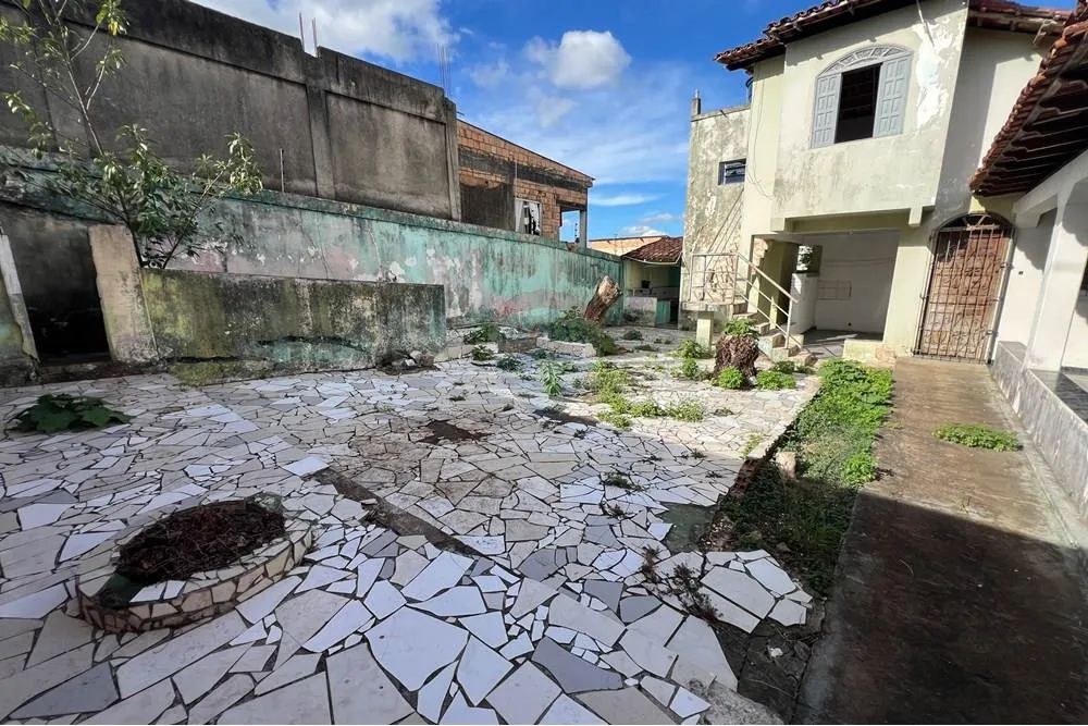 CASA A VENDA NO CENTRO DA CIDADE DE ITAMARAJU - Foto 4