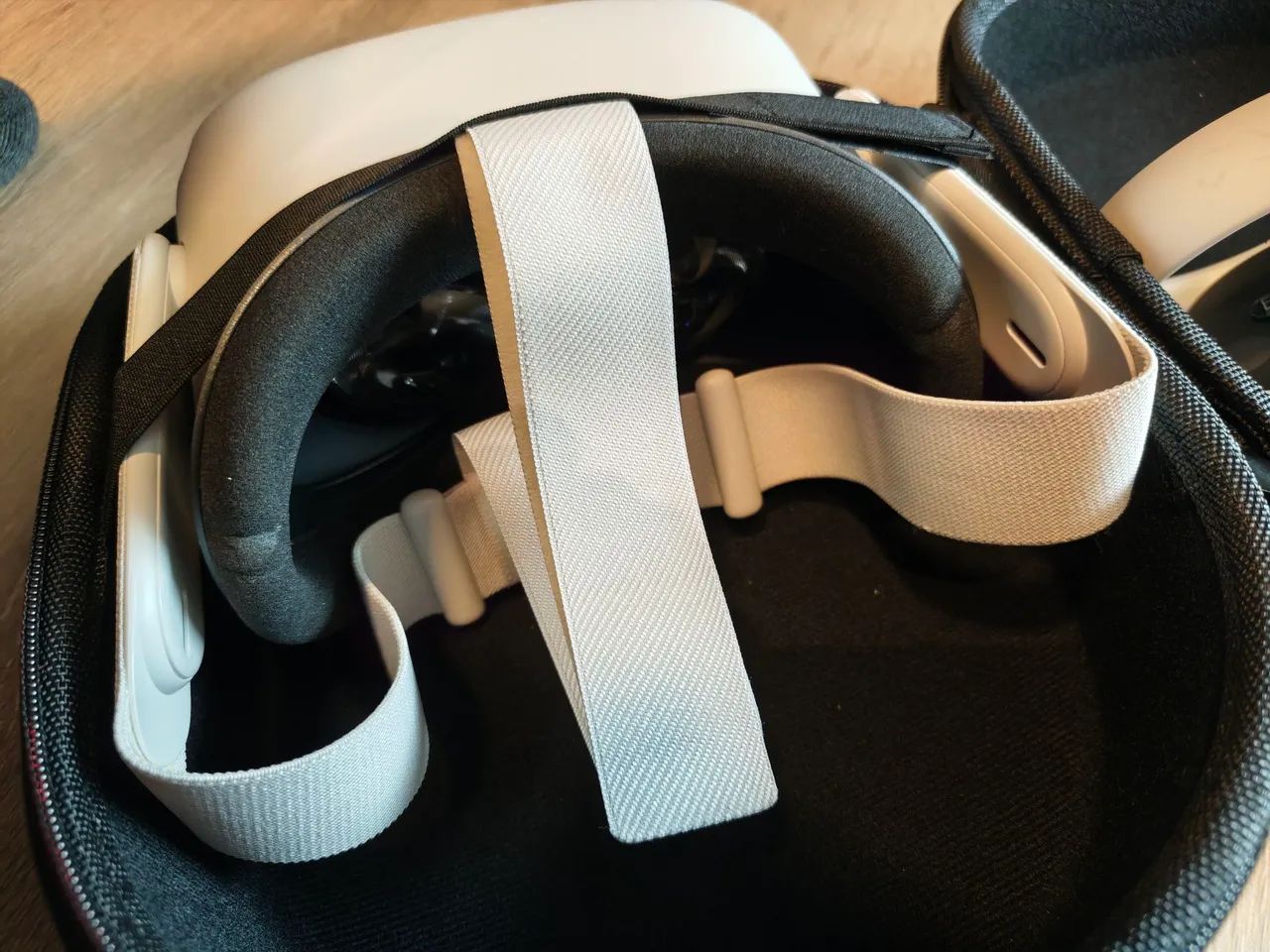 Óculos VR Meta Quest 2 com Capa - Foto 4