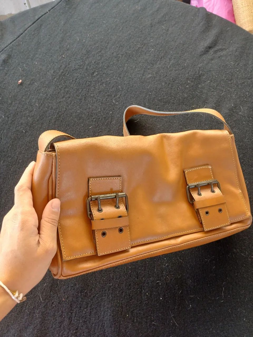 Vendo bolsa vintage cor caramelo - Foto 3