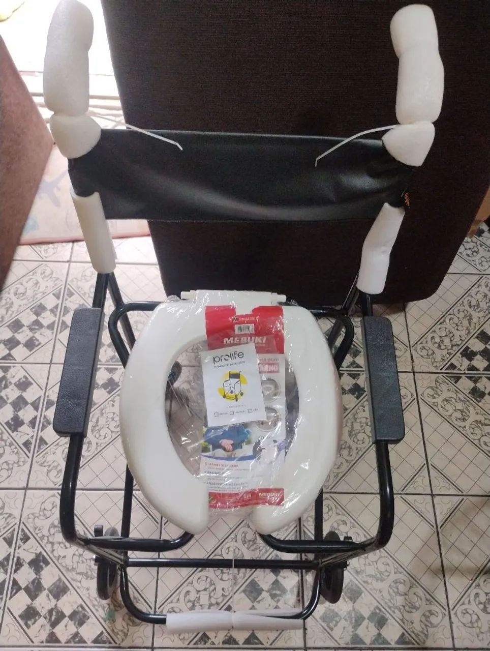 Cadeira de banho nova marca prolife 