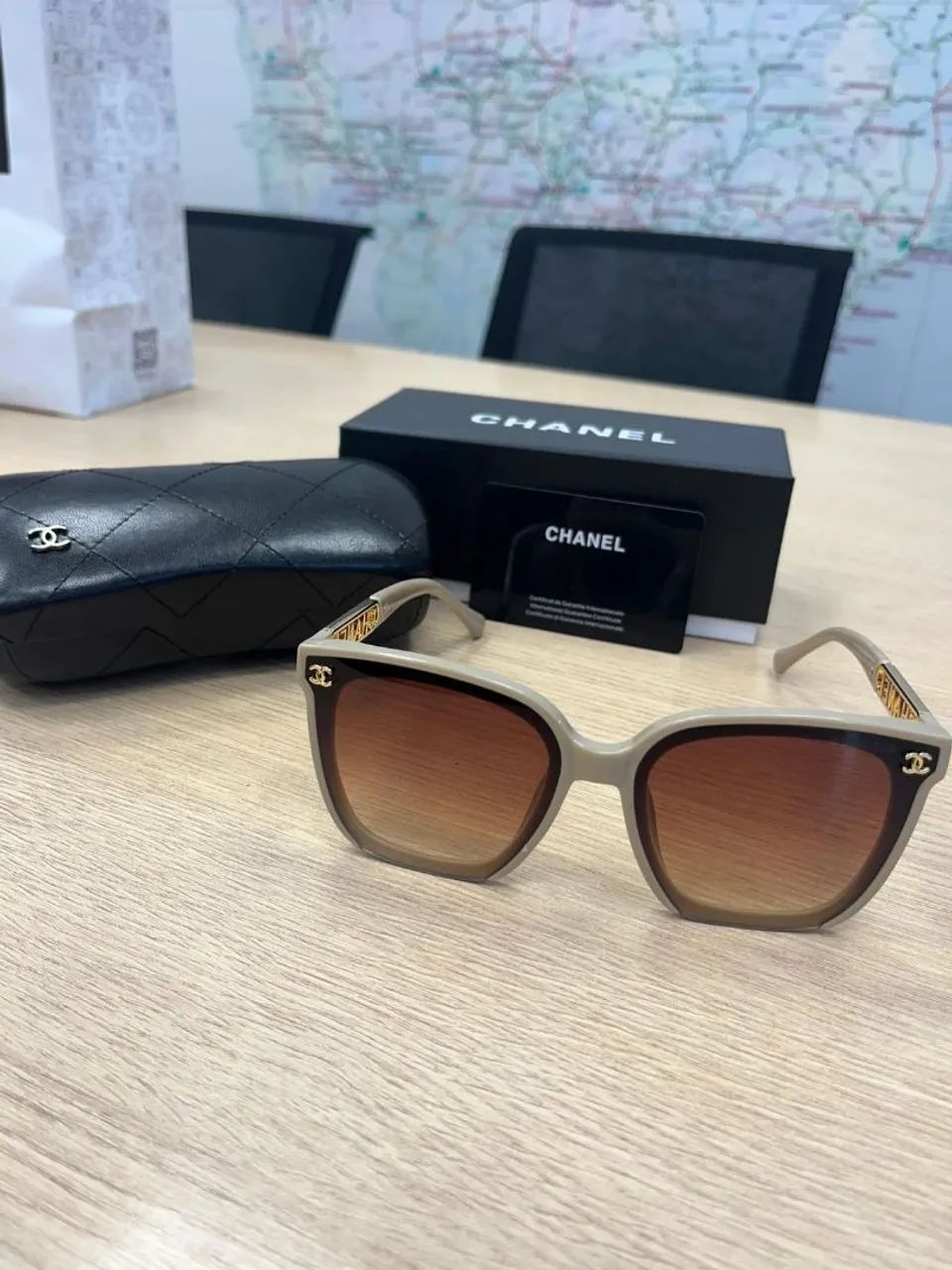 Bolsas & óculos  - Foto 2