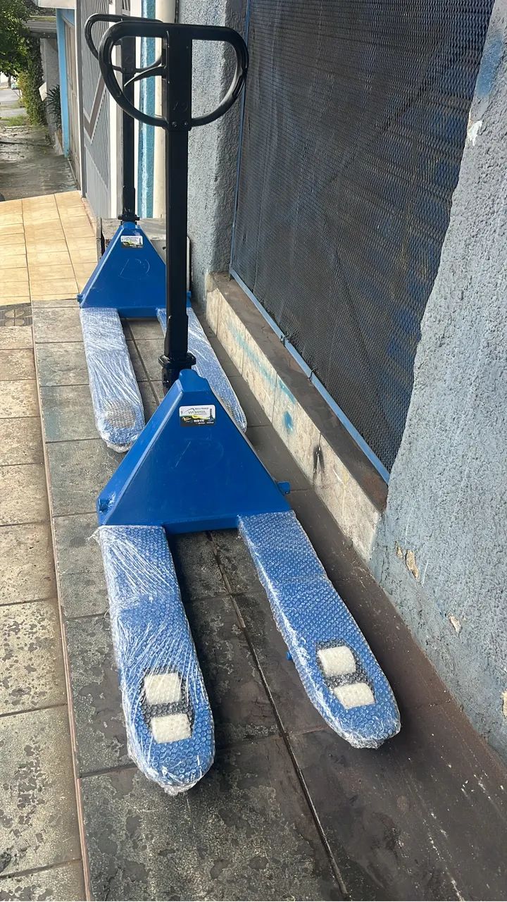 Paleteira / Empilhadeira Hidráulica - Foto 2
