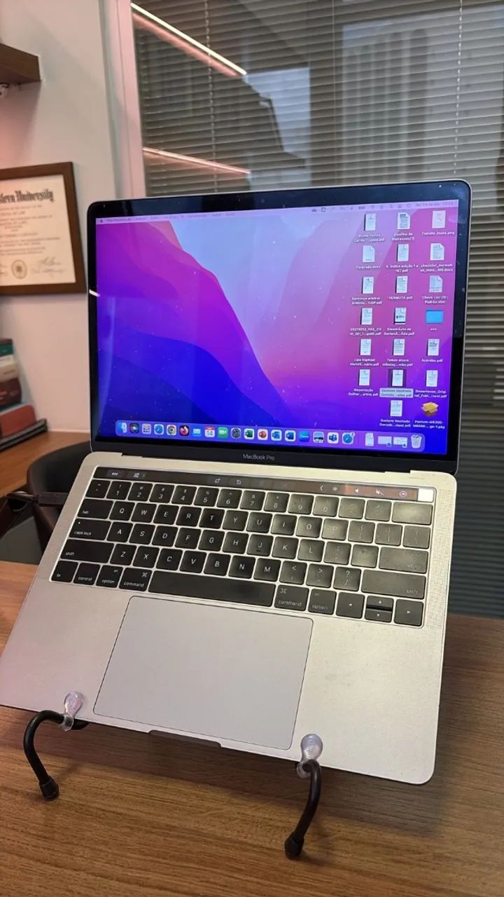 MacBook Pro (13 polegadas, 2016, Four Thunderbolt 3 Ports) Intel