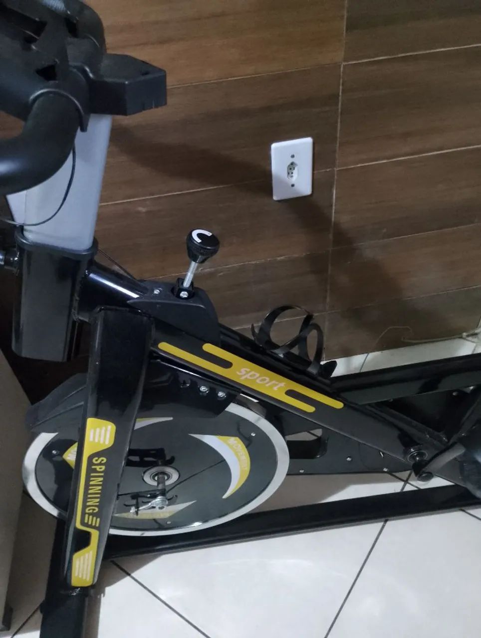 Bicicleta Ergométrica Spinning profissional Nova  - Foto 4