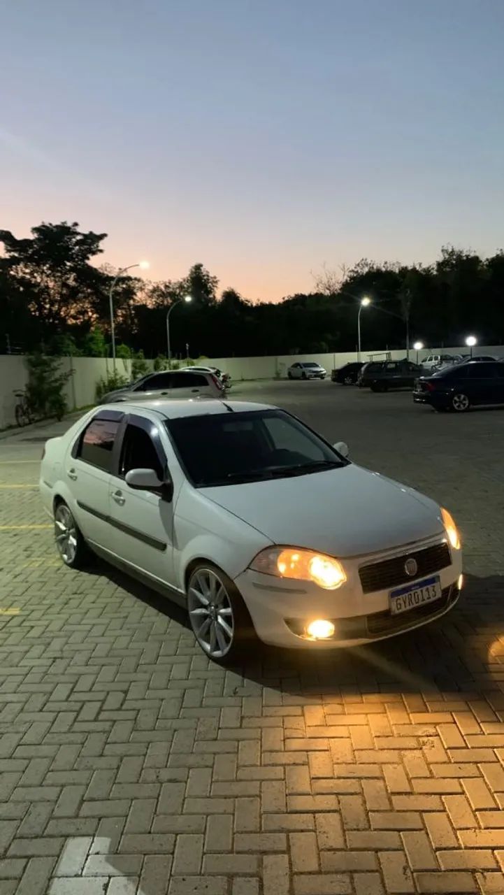 Fiat Siena Siena TETRAFUEL 1.4 mpi Fire Flex 8v 4p 2012
