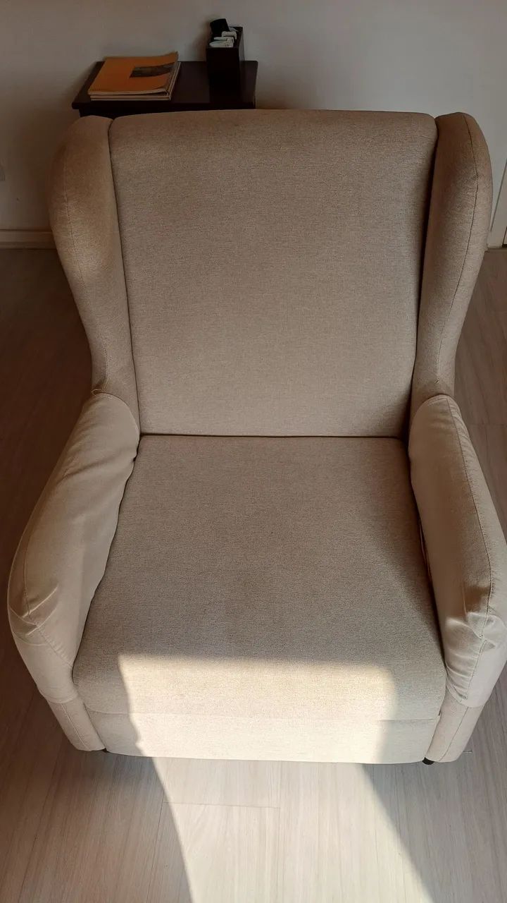 Poltrona Tok Stok Pouco Usada Excelente Estado 