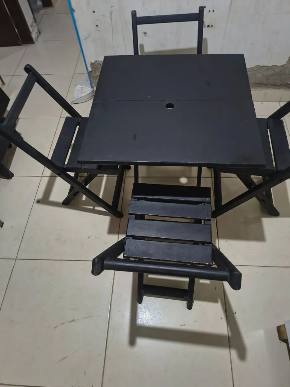 Jogo de mesa com 4 cadeiras  - Foto 4