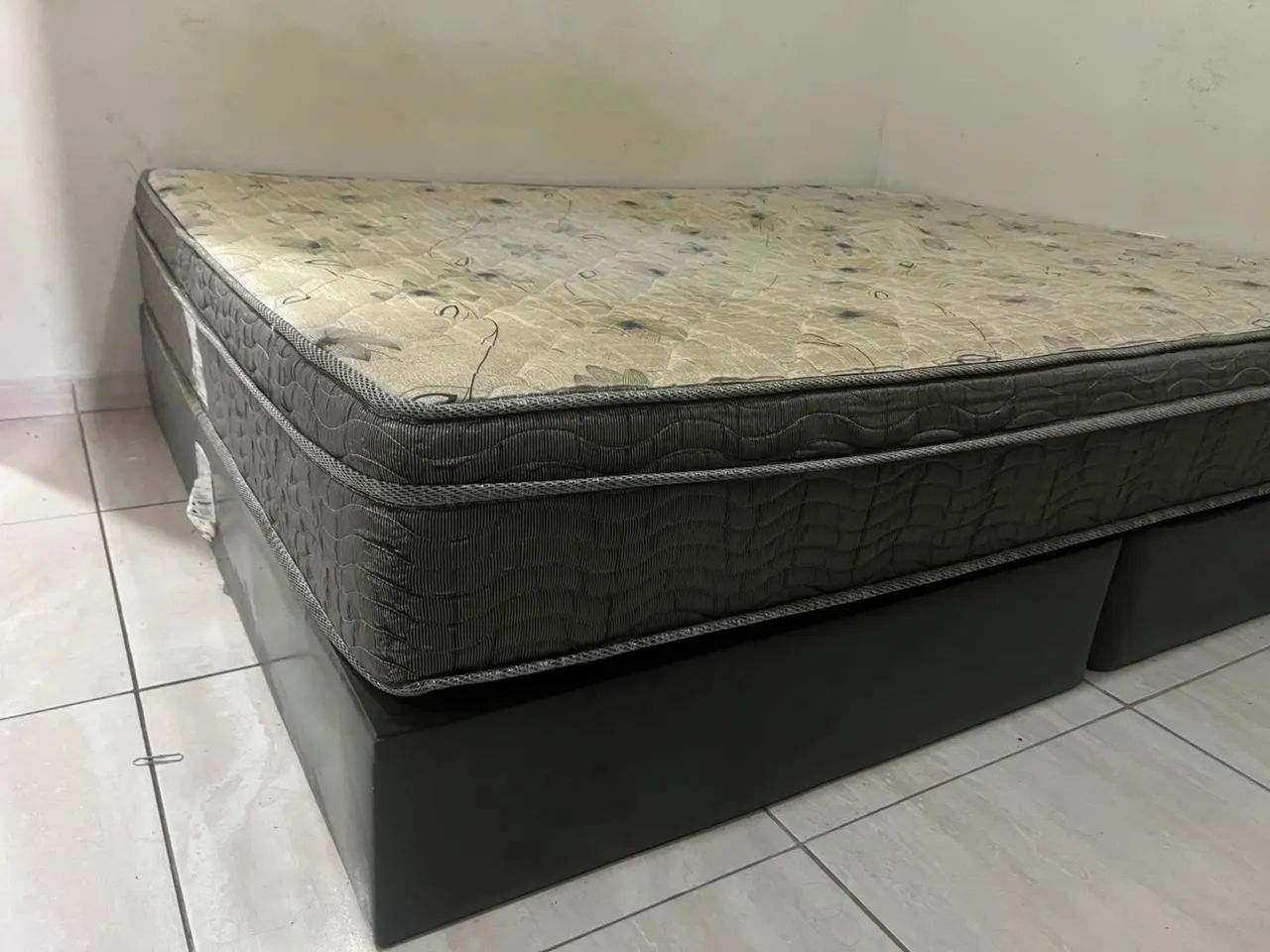 Cama queensize Ortobom  - Foto 2