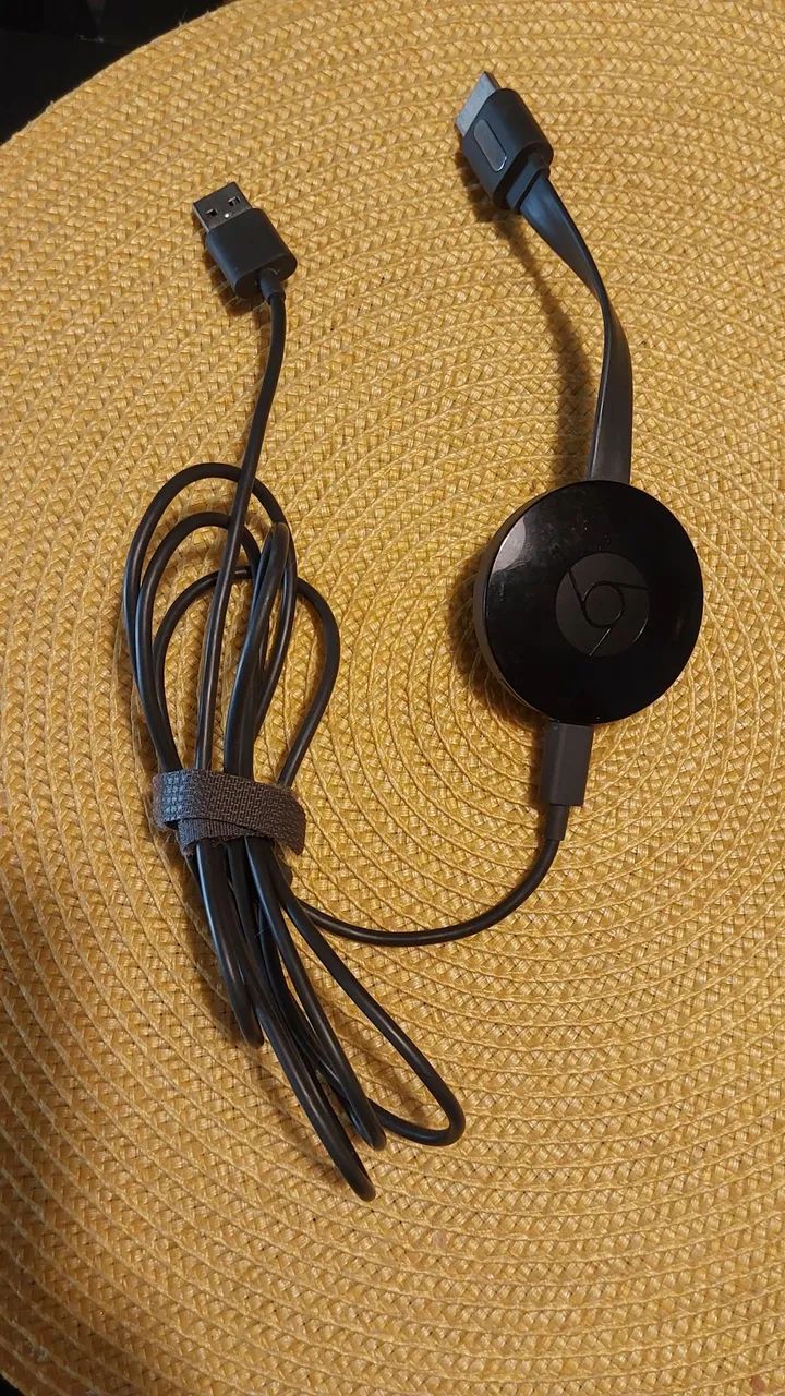 Google Chromecast - Dispositivos de Streaming - Tambauzinho, João