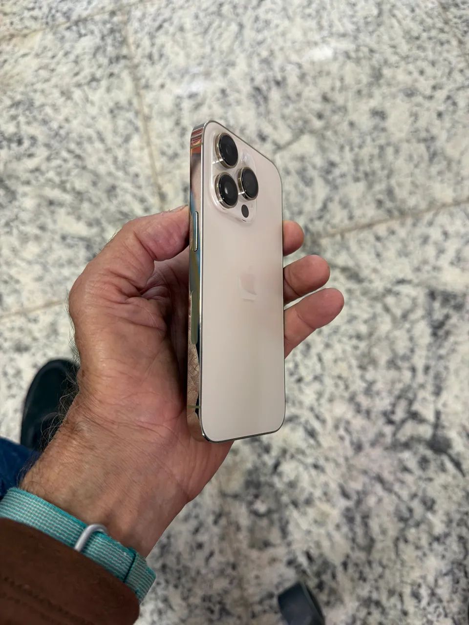 iPhone 14 pro 128gb dourado 84%bat conservadíssimo  - Foto 3