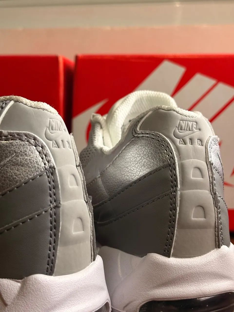 AIR MAX 95 PARTICLE GRAY - Foto 4