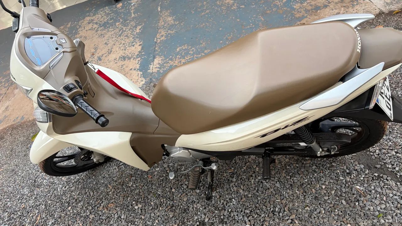 Biz 125  - Foto 2