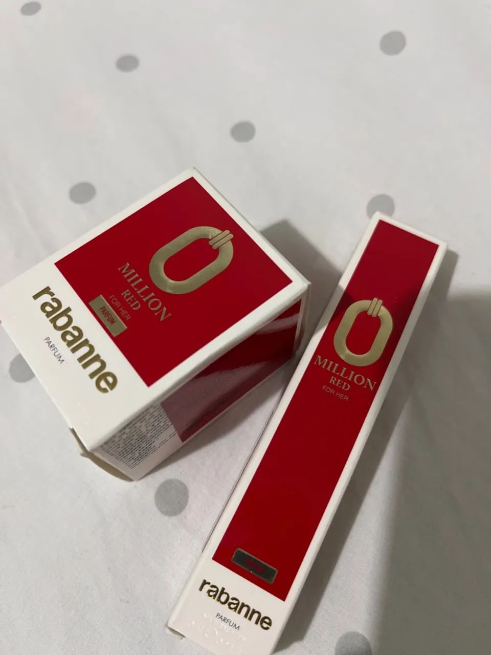 Mini perfume e caneta on Million Red 