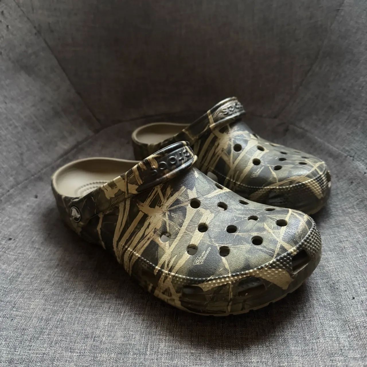sandália crocs realtree camuflada original  - Foto 2