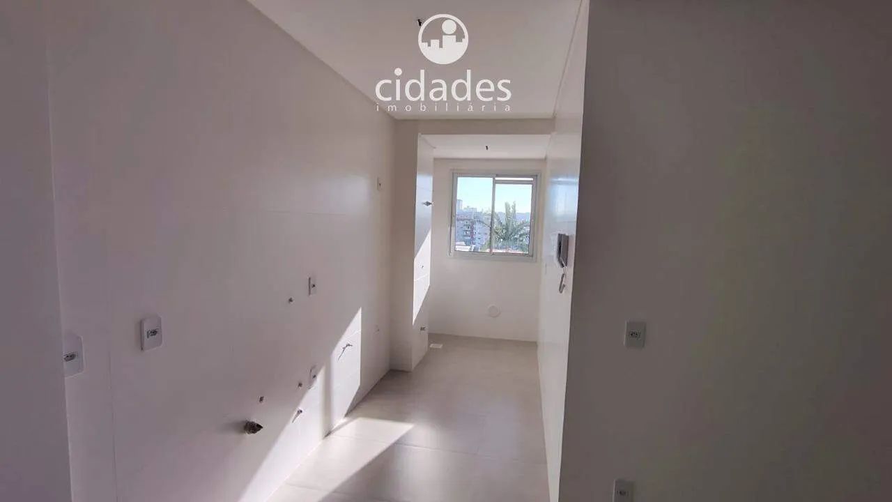 Apartamento de 3 dormitórios, sendo 1 suíte. Localização privilegiada! - Foto 3