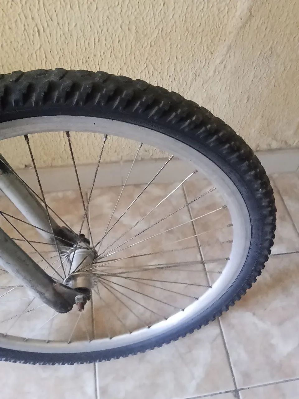 Bicicleta de alumínio  - Foto 4