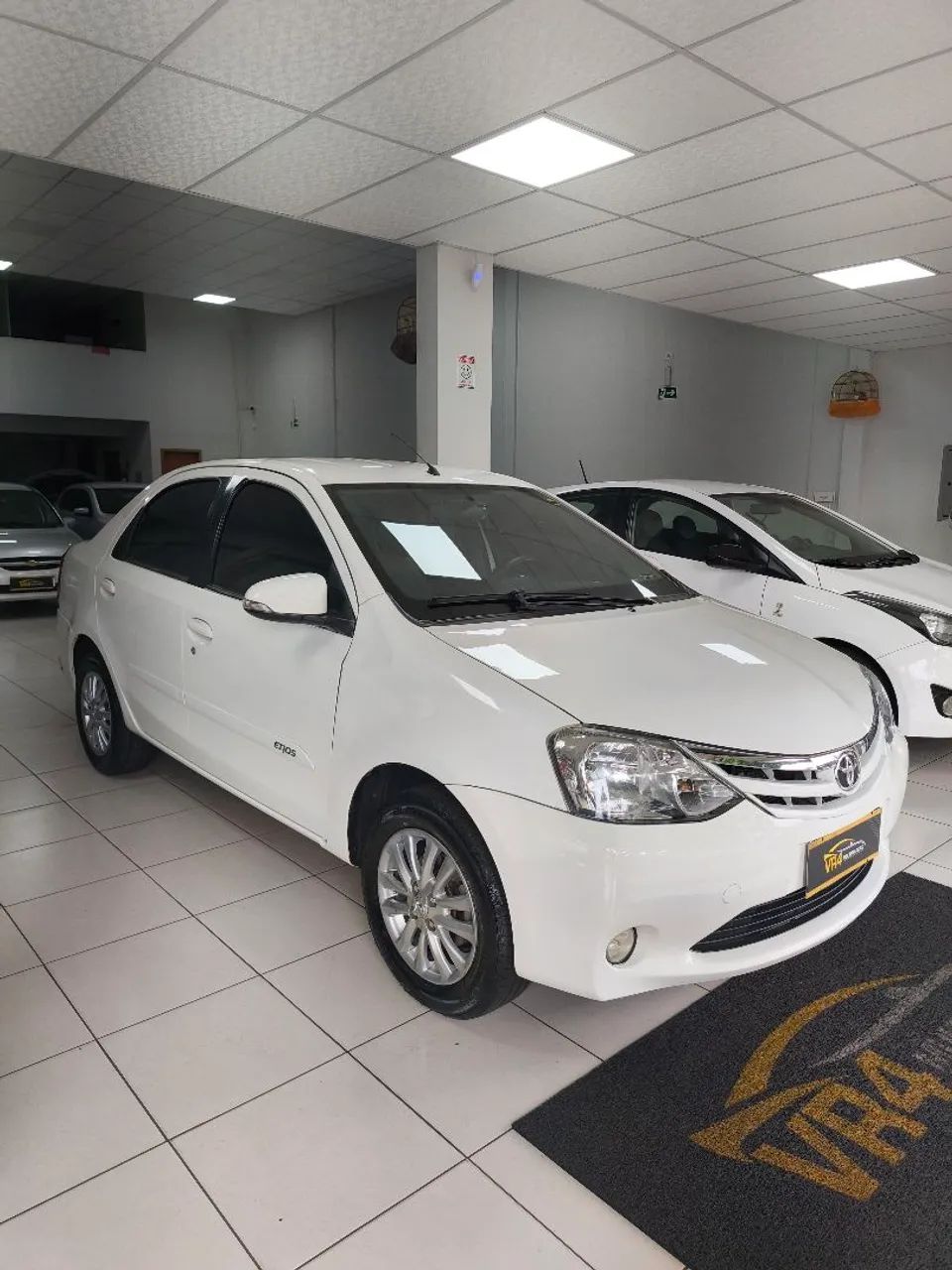 Toyota Etios ETIOS XLS Sedan 1.5 Flex 16V 4p Mec. 2015