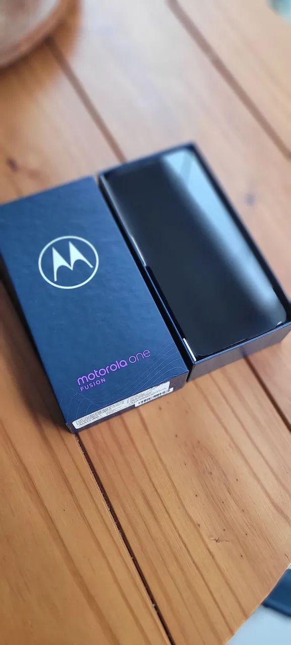 Motorola One Fusion - Impecável 