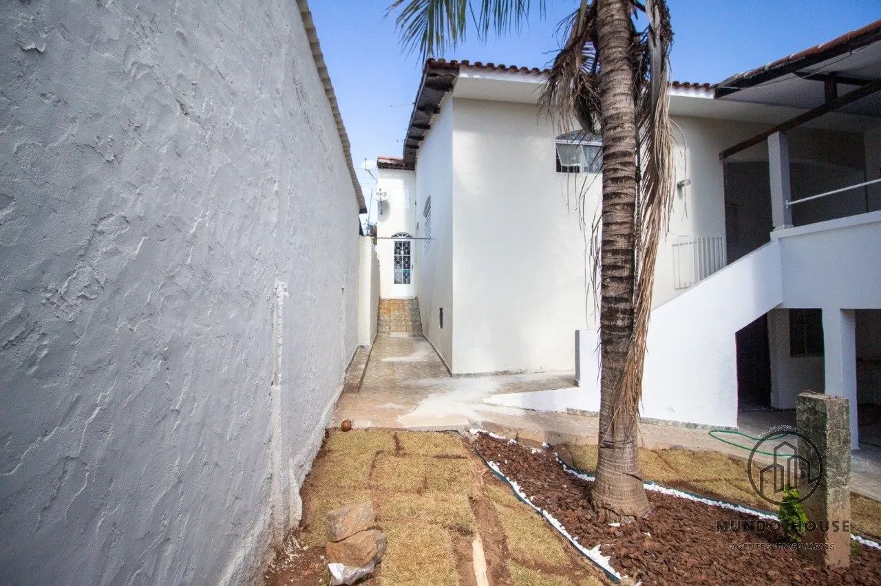 Casa Térreo Três quartos Parque das laranjeiras - Foto 4