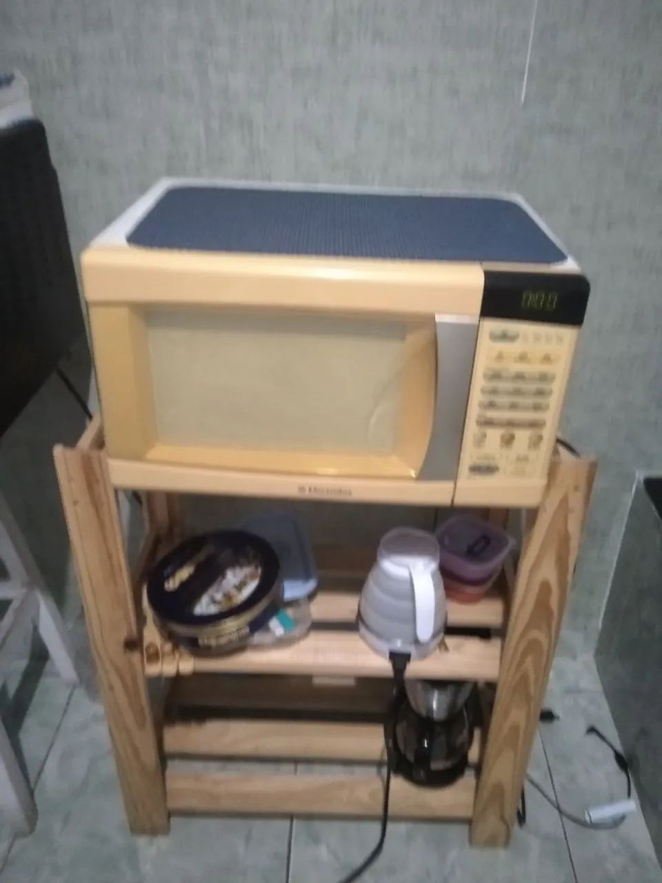 Vendo micro-ondas funcionando perfeitamente