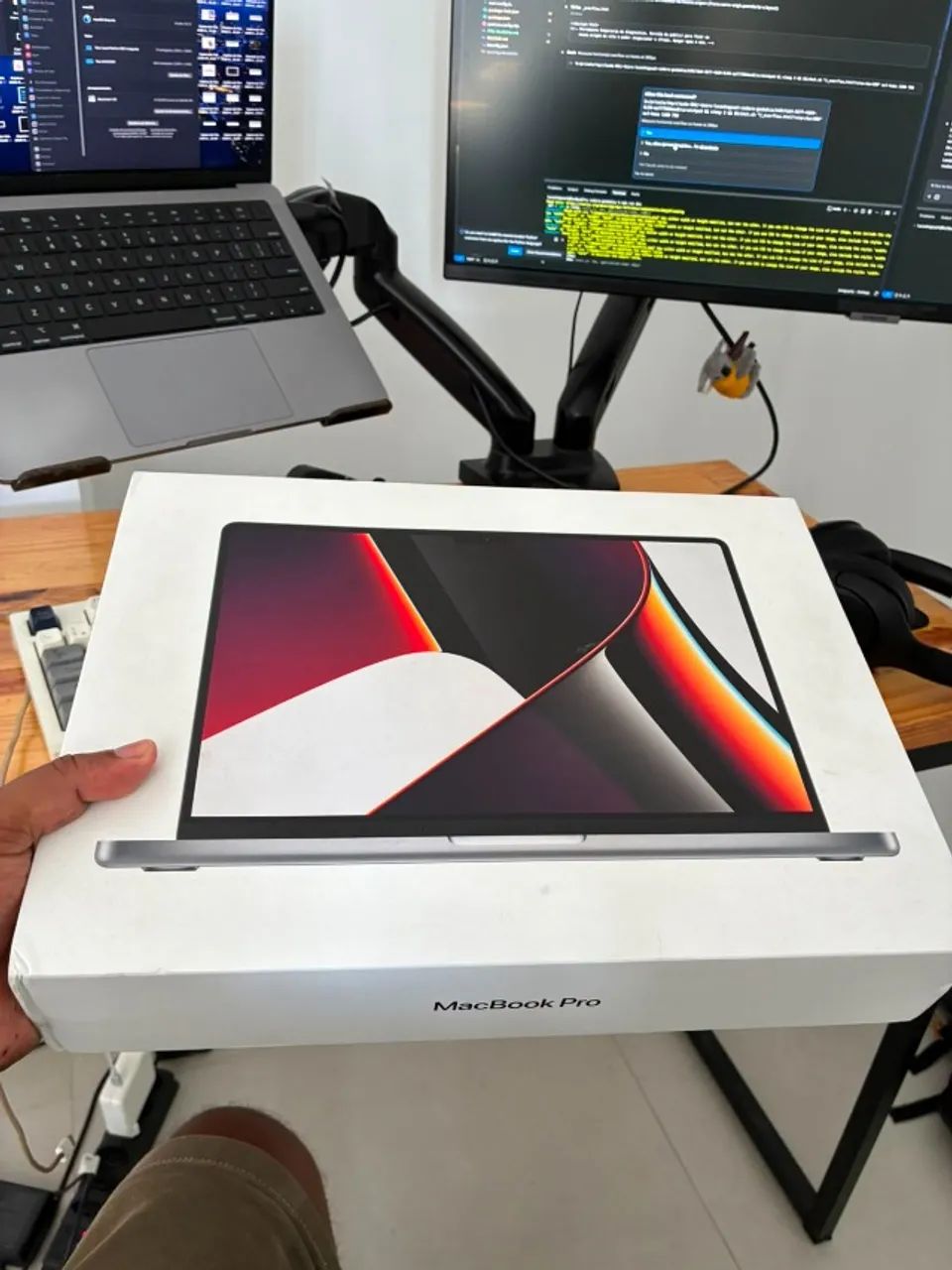 MacBook Pro 14? M1 Pro 16GB 1TB SSD - Notebooks - Praia do