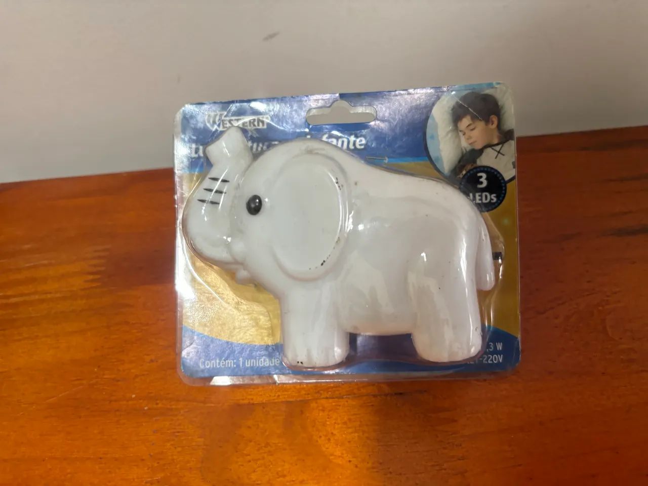 Luminária Abajur Tomada Parede Infantil Elefante Bivolt - Foto 2