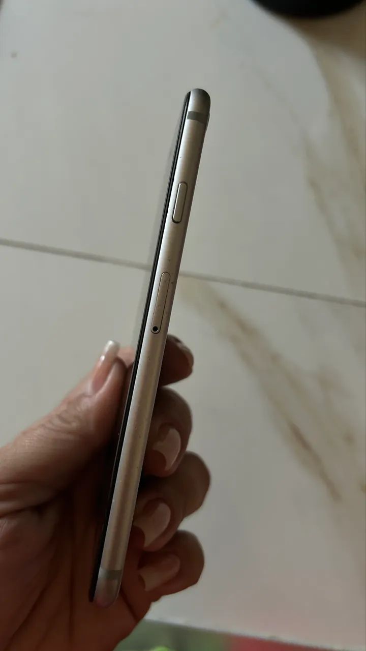 Carcaça de IPhone 6 e bateria 100%