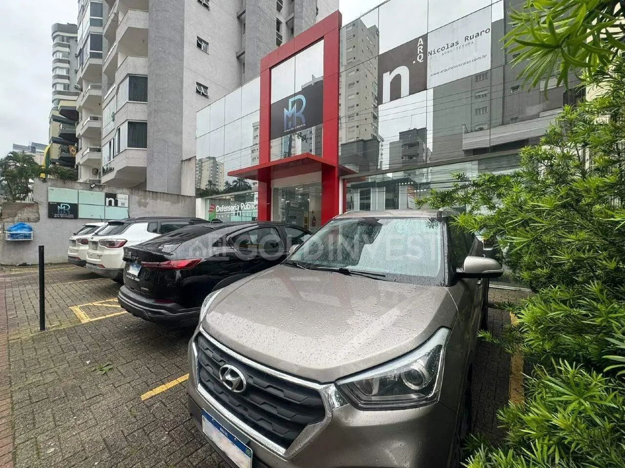 Sala comercial com 65m² no CENTRO de Brusque!!! - Foto 2