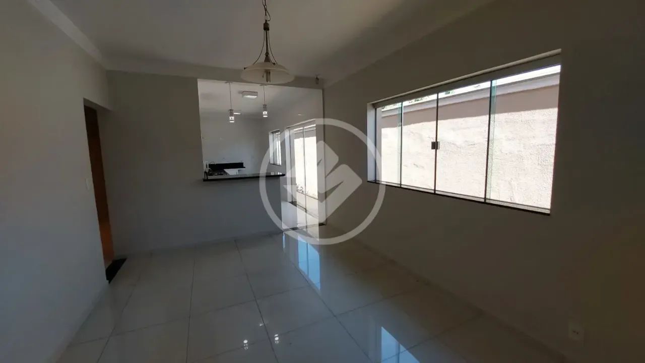 Casa à venda com 4 quartos, sendo 4 suítes  290 m²- Brasil - Uberlândia/MG codigo: 288043 - Foto 3