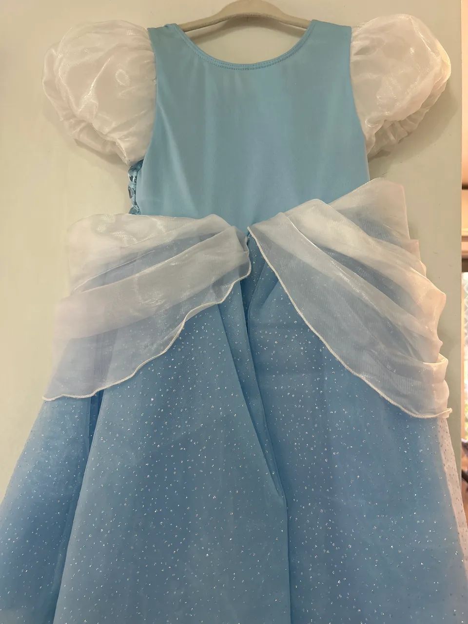 Vestido Cinderela - comprado na Disney  - Foto 4
