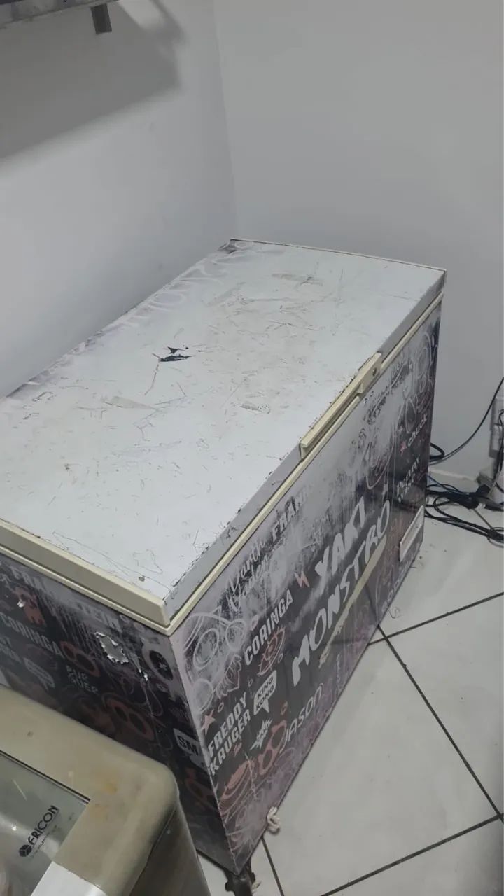 Freezer horizontal em perfeito funcionamento 