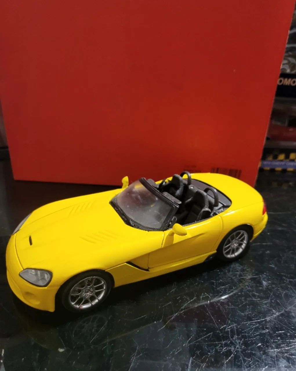 Miniatura 1:18 Dodge Viper velozes furiosos 