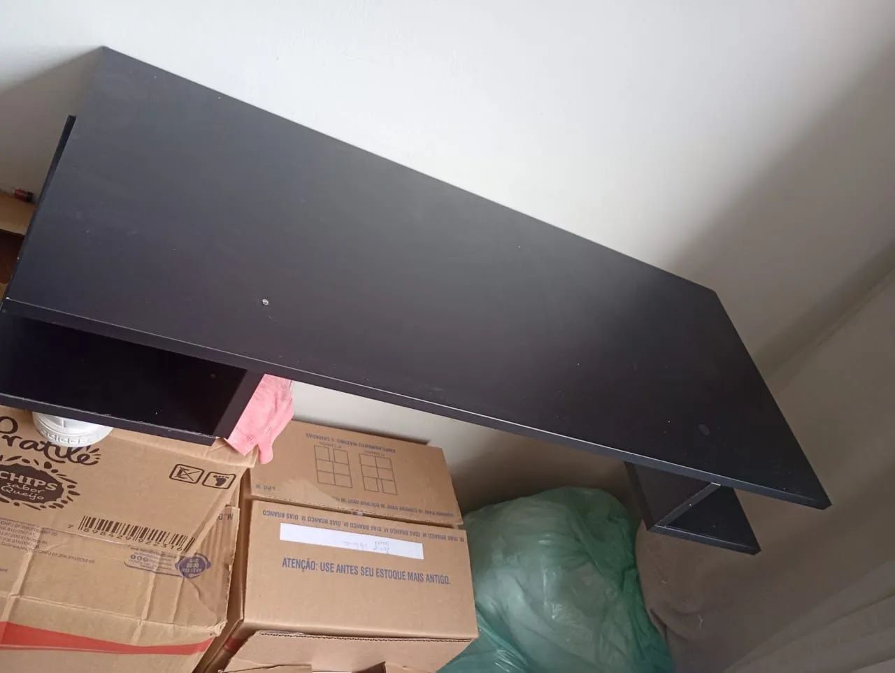 Mesa de estudo com prateleira  - Foto 4