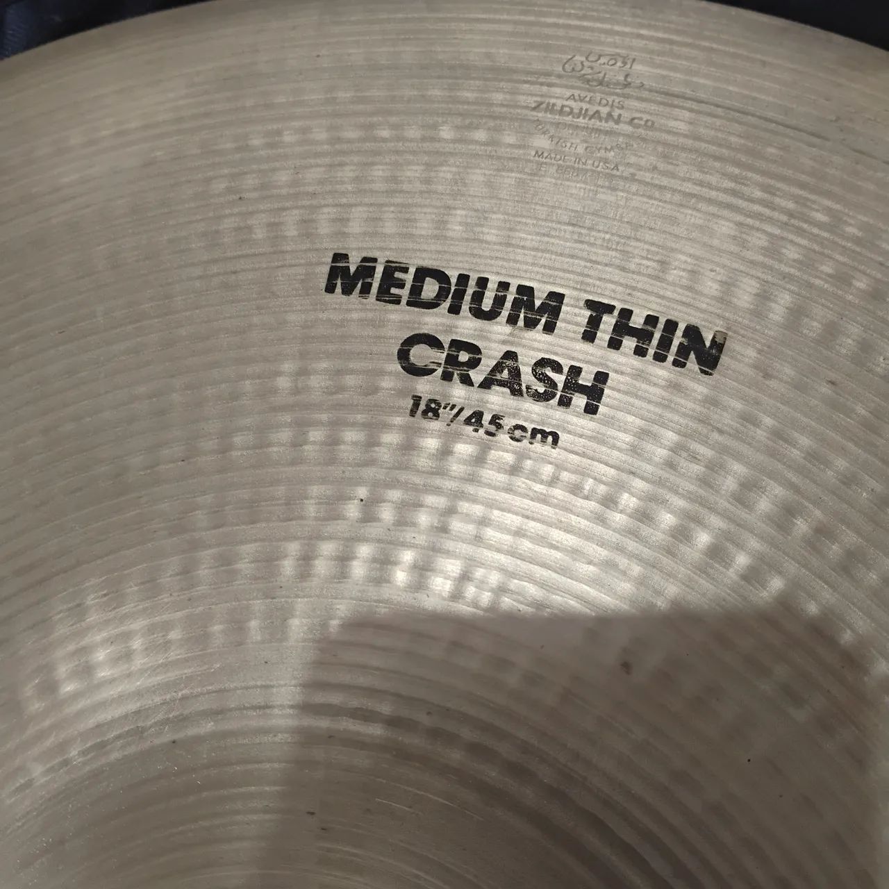Zildjian Avedis B20 Medium Thin Crash 18 polegadas  - Foto 2