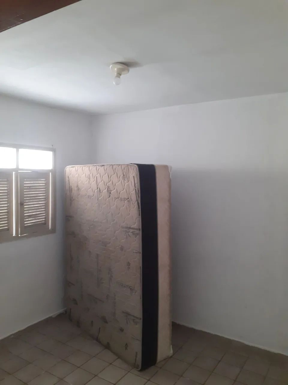 Cama/colchão 