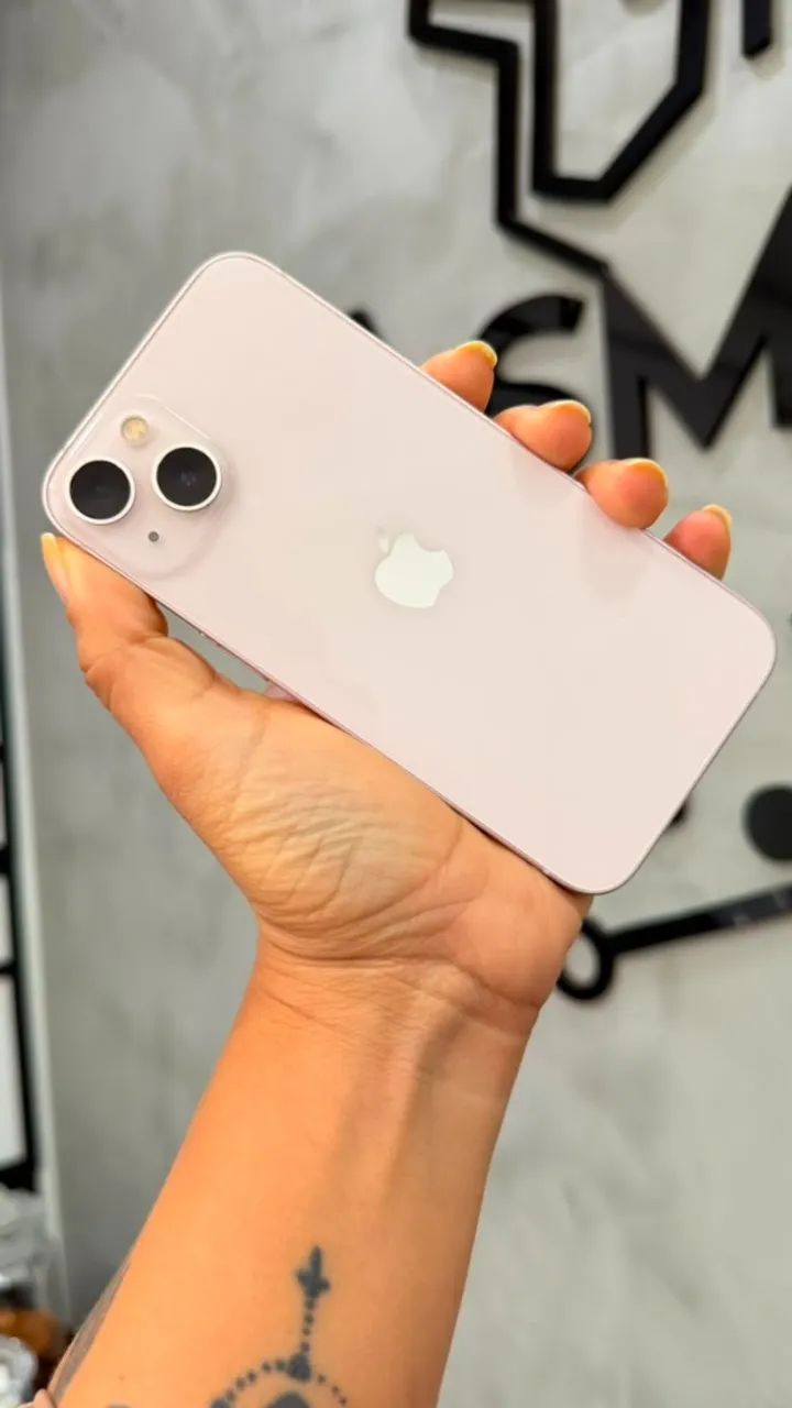 iPhone 13 Pink - 128GB (COM NOTA E GARANTIA)