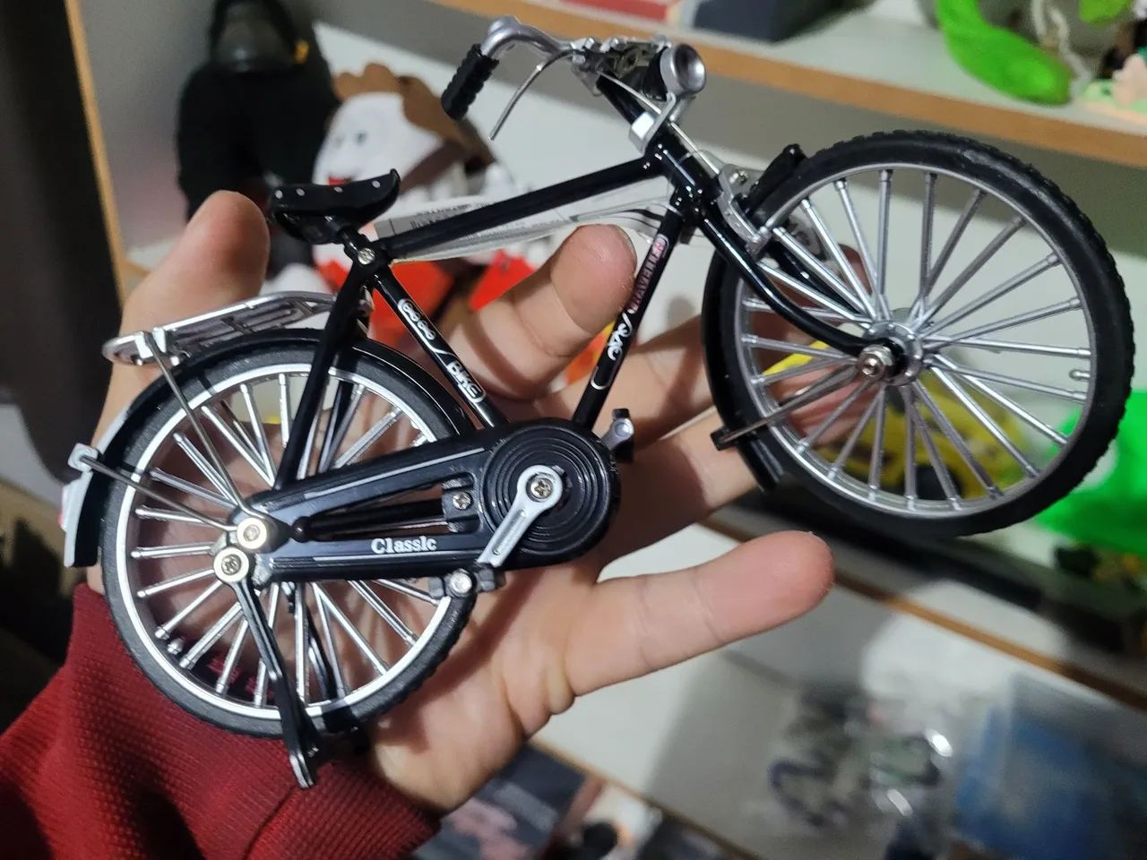 Miniatura de bicicleta em metal - Foto 2