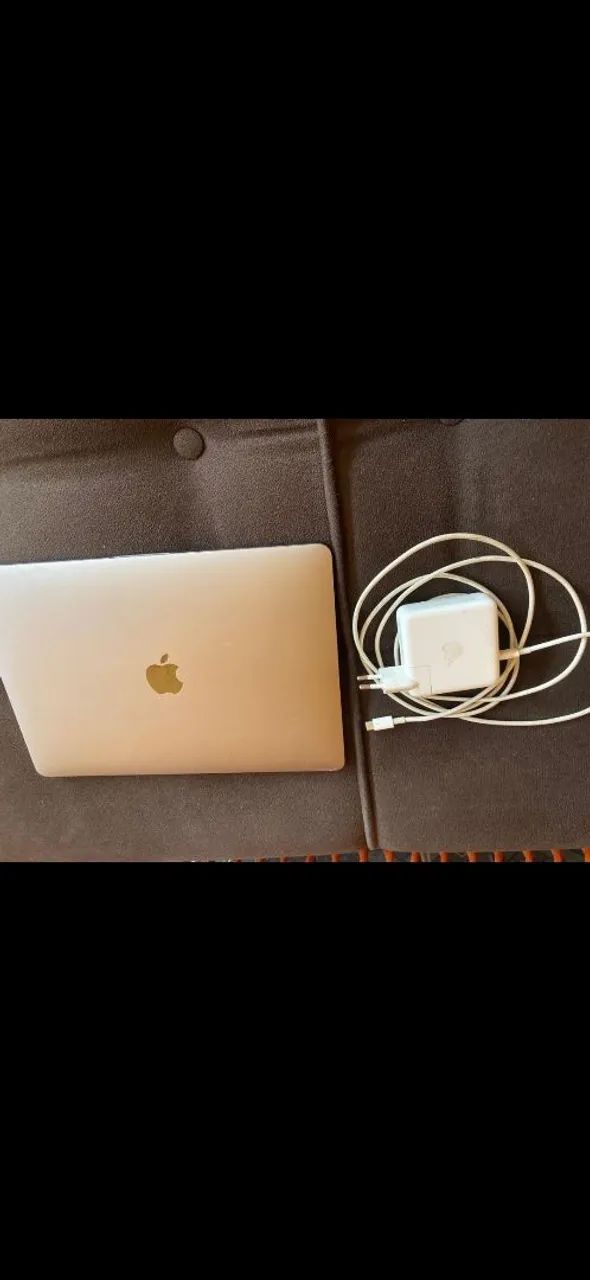 MacBook Pro 2018 - Foto 2