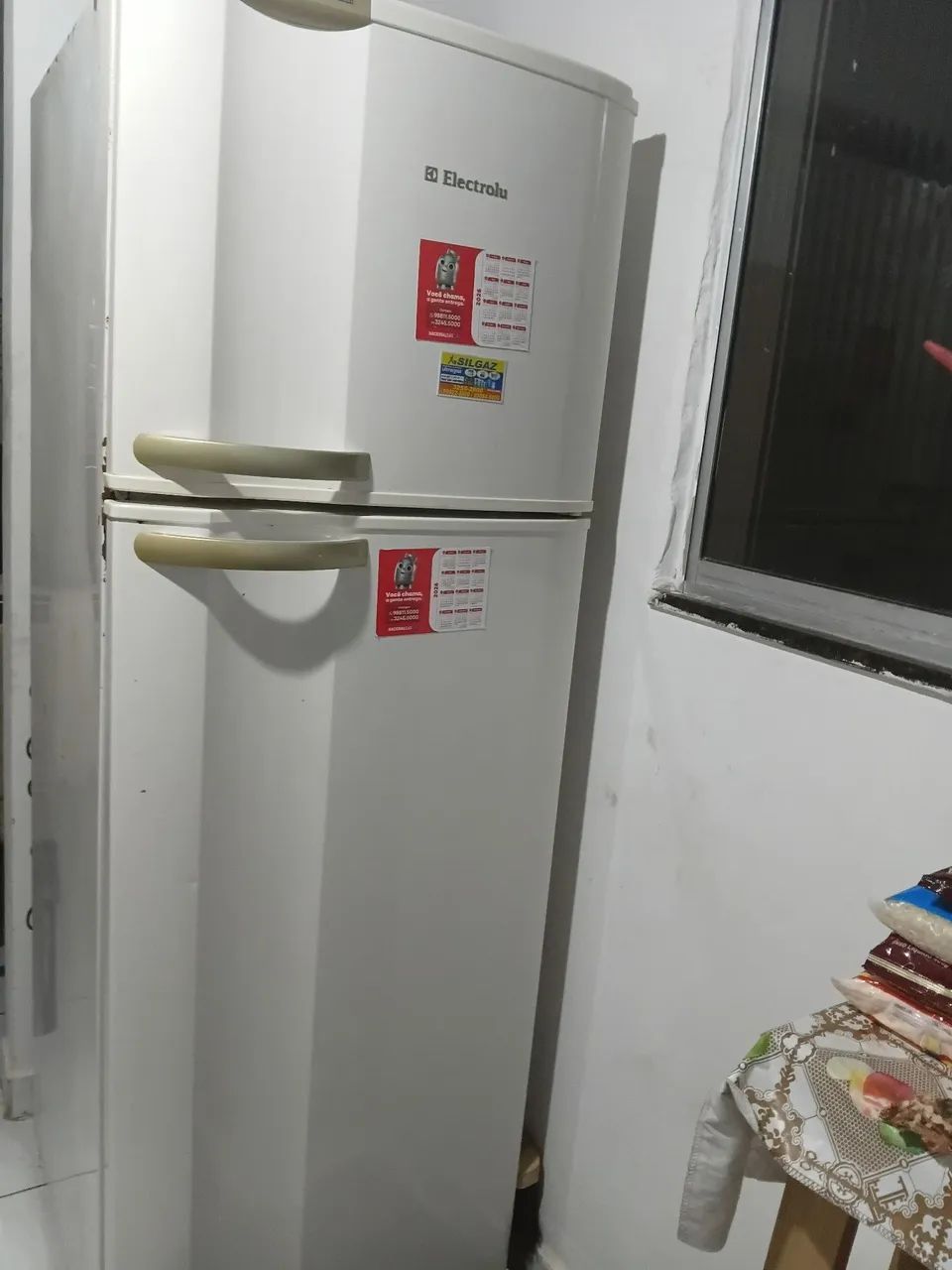 Geladeira electrolux 