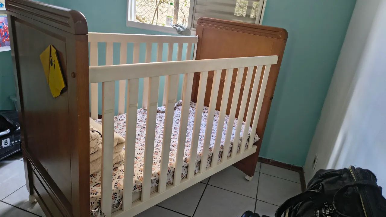 Berço que vira cama madeira maciça  - Foto 5