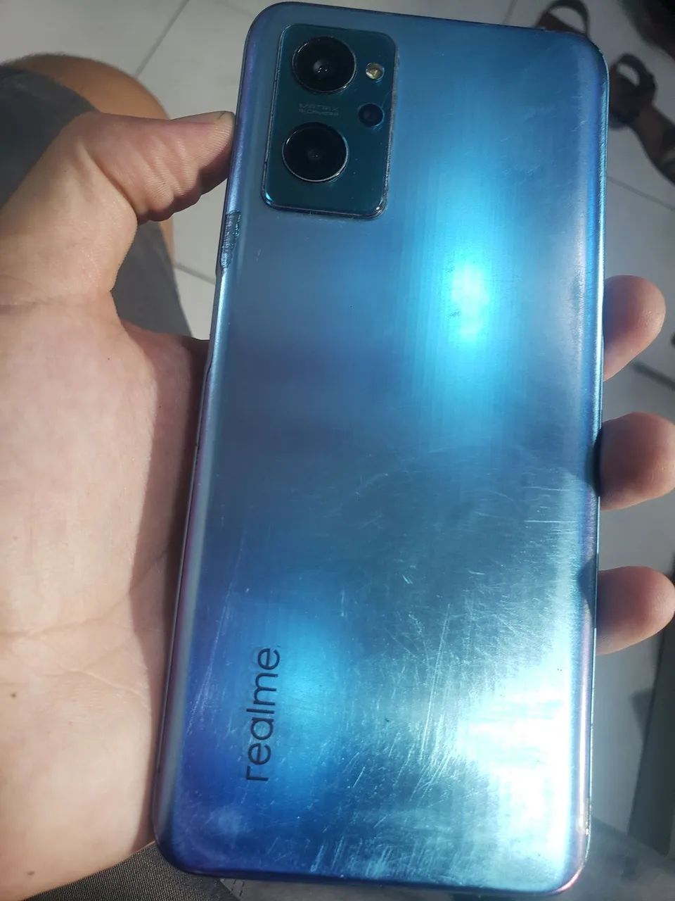Realme 9i 128 gigas 8 de ram  365$