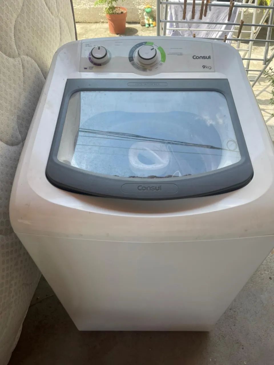 Máquina de lavar cônsul 9kg