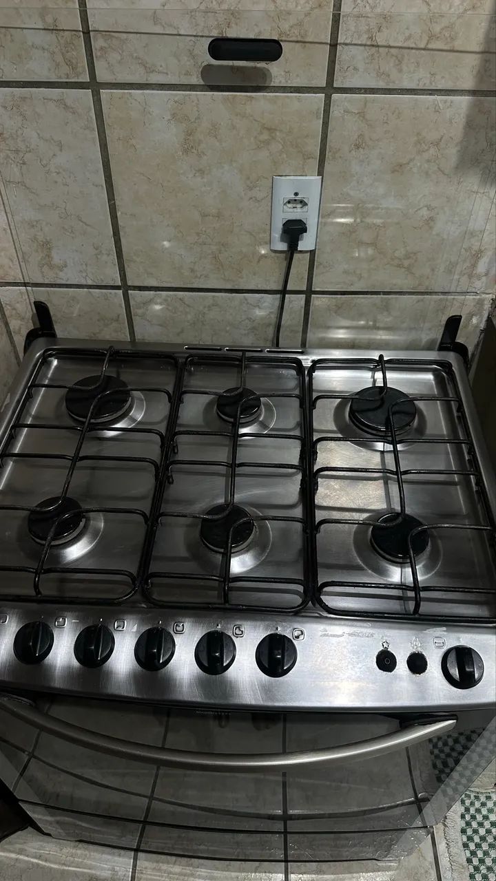 Fogão 6 bocas Electrolux automático  - Foto 5