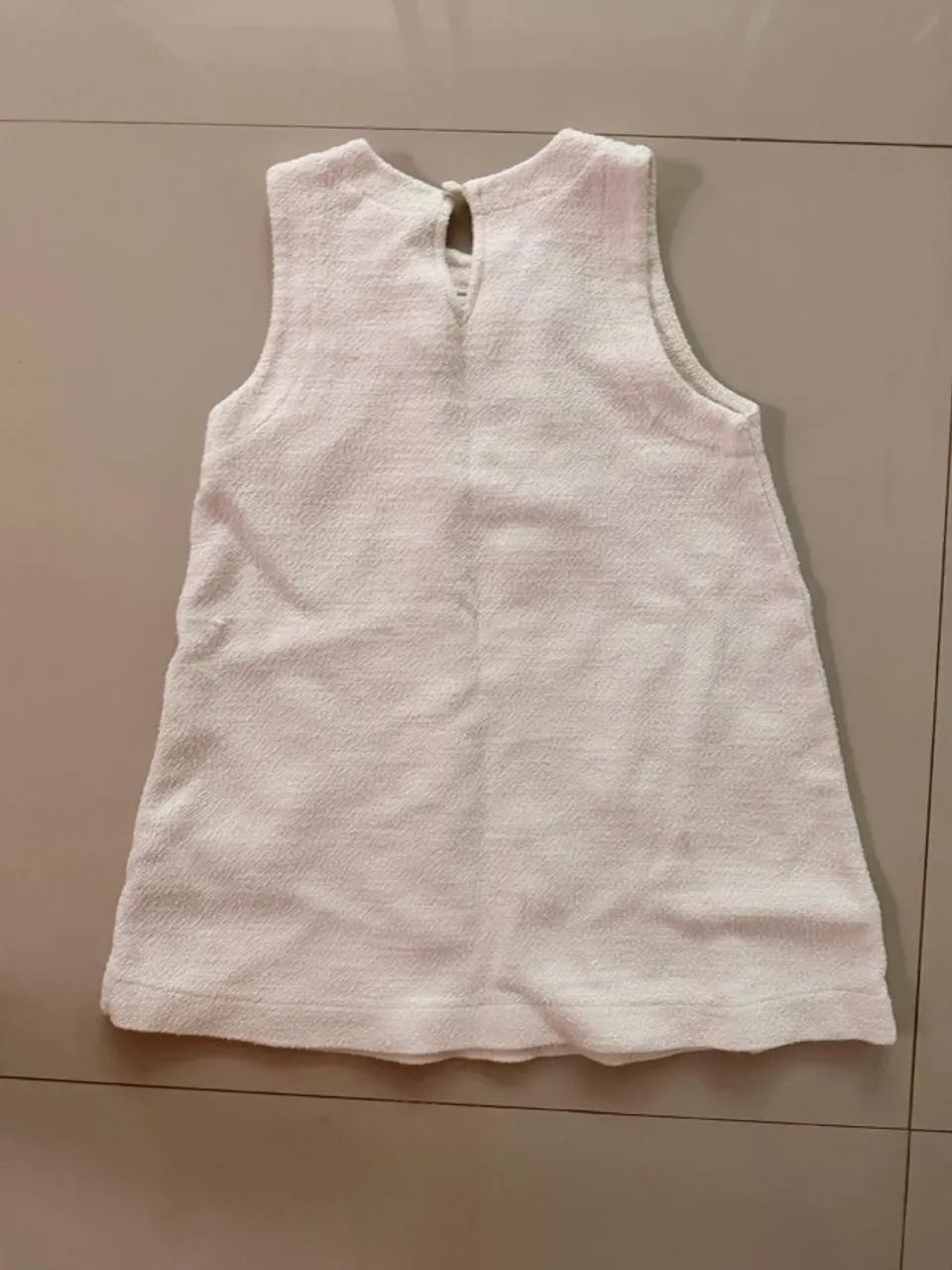 Vestido branco infantil - Foto 2
