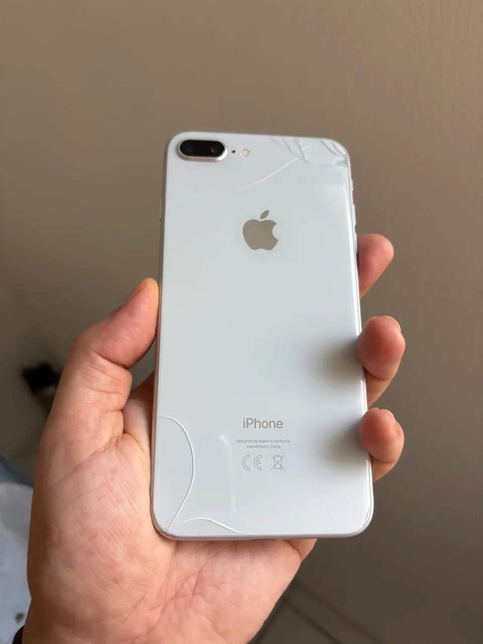 iPhone 8 Plus usado - Foto 3