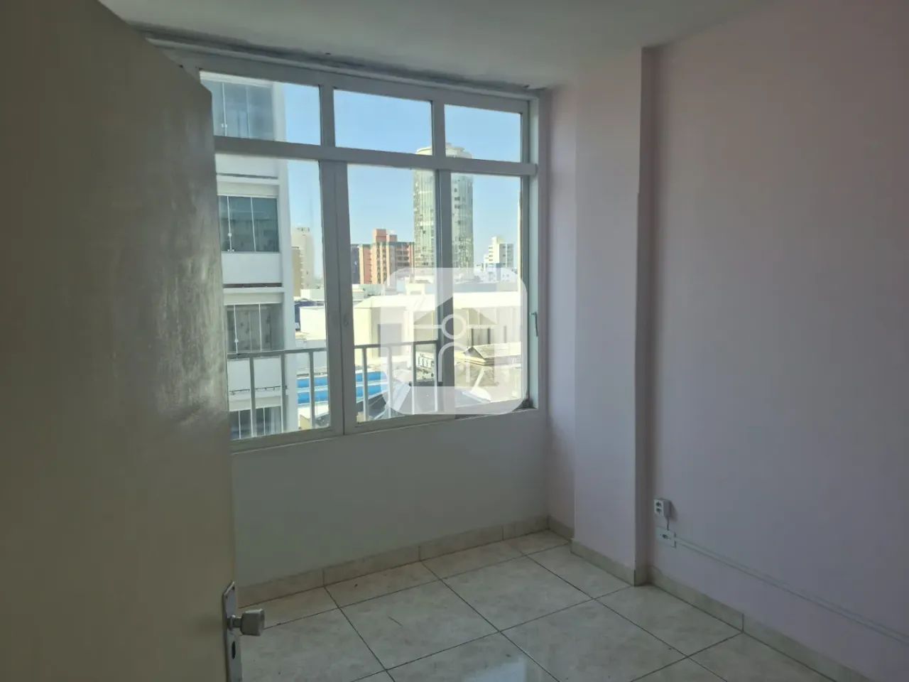 Sala Comercial á Venda no Centro