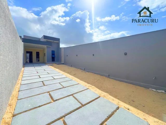 Vendo  casa com dois quartos no Paracuru.